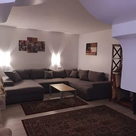 Studio De 3 Frontiere